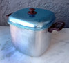 Olla Aluminio Grande Mariposa Cuadrada 2