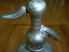 Sifón Antiguo Cabeza De Plomo Con Protector De Aluminio 1