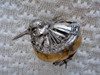 Ave En Plata Y Piedra Natural 2