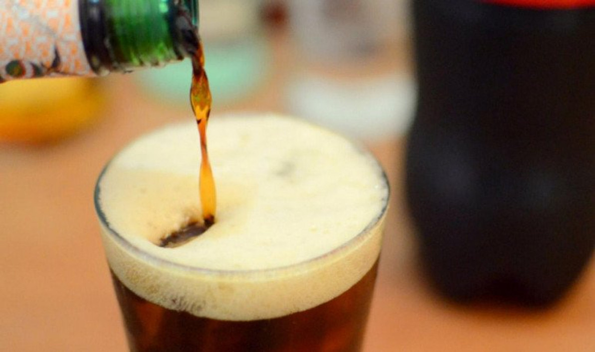 Explore unique glassware for a perfect Fernet with Coke on Latinafy