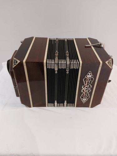 Bandoneón Ela Ela No Tradicional 144 Tonos Con Estuche 0