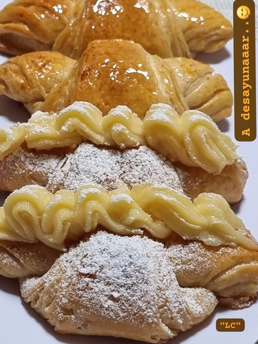 Croissant Super Con Pastelera Aprox.90 Gr 6 Unid. 1