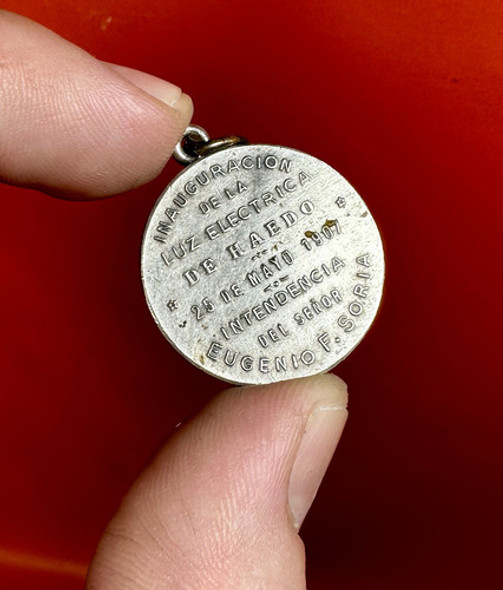 Medalla Inauguración De La Luz Eléctrica Haedo 1907 1 Medalla Inauguración De La Luz Eléctrica Haedo 1907 1