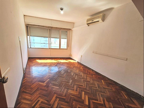 Consultorio O Vivienda - 18 Y Eduardo Acevedo 0