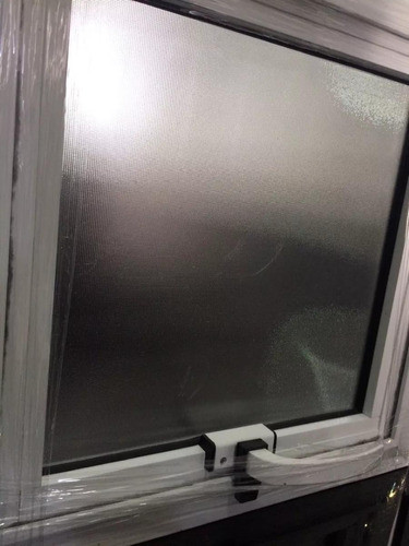 Janela Maxiar De Banheiro Esquadria Brasil 40x40 Preto 1