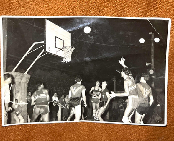 Foto Histórica Del Básquetbol Uruguayo 0