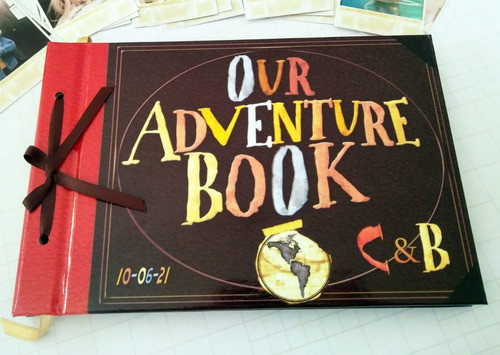 Libro De Aventuras Up Nombres Kraft Frase C/lap+insignias 1