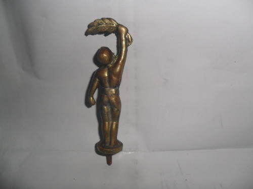 Antigua Figura Metal Jugador Deportista Laurel Trofeo Copa 1