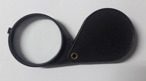 Lupa 50 Mm Con Estuche Retractil Protector $ 0