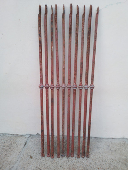 Lote De 10 Antiguos Barrotes Escalera En Hierro Forjado 0