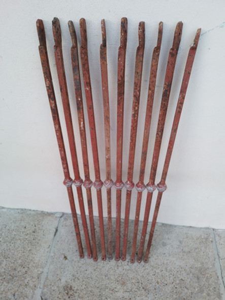 Lote De 10 Antiguos Barrotes Escalera En Hierro Forjado 1