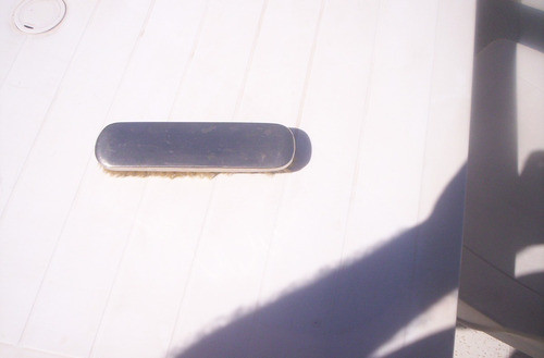 Antiguo Cepillo Para Ropa Cobertura Metal Plateado Finas Cer 1