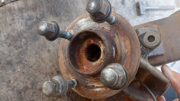 Araña Con Masa Y Cable Abs Ford Fiesta 2011 1