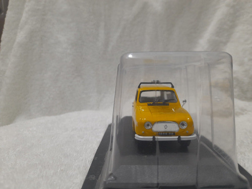 Renaukt 4 Taxis Del Mundo Antananarivo 1