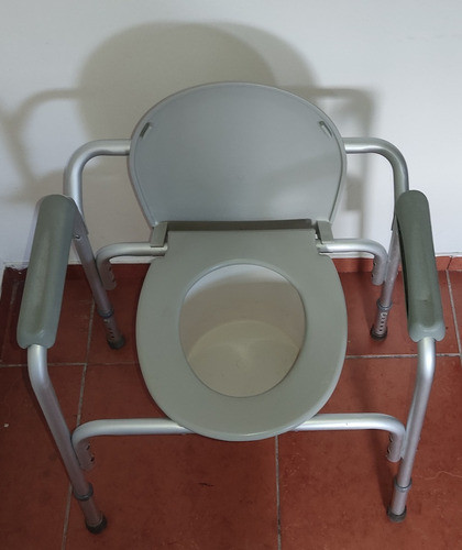 Alquiler Mensual Sobre Water, Eleva Inodoro 1