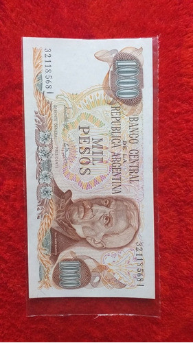 Billete 1000 Pesos Ley 18188. 1982. Bot. 2460. Sin Circular 0