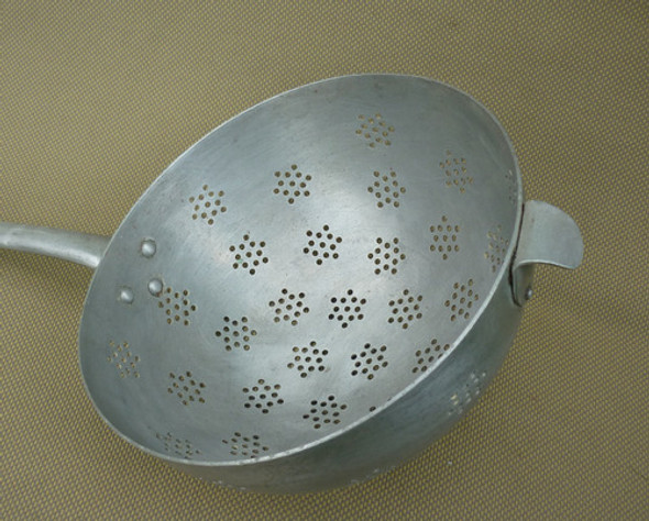 Antiguo Colador Aluminio Mariposa / Grande 1