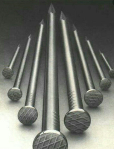 Clavo De 8 Pulgadas Punta París X 4 Kg. ( Benavidez ) 1