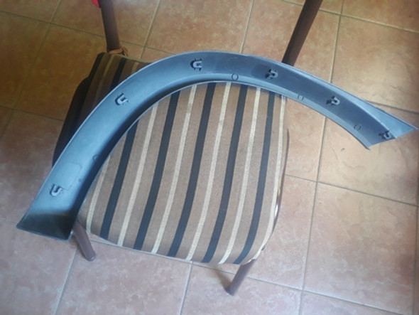 Moldura Pasarrueda De Guardabarro Trasero Derecho Corsa. 1 Moldura Pasarrueda De Guardabarro Trasero Derecho Corsa. 1