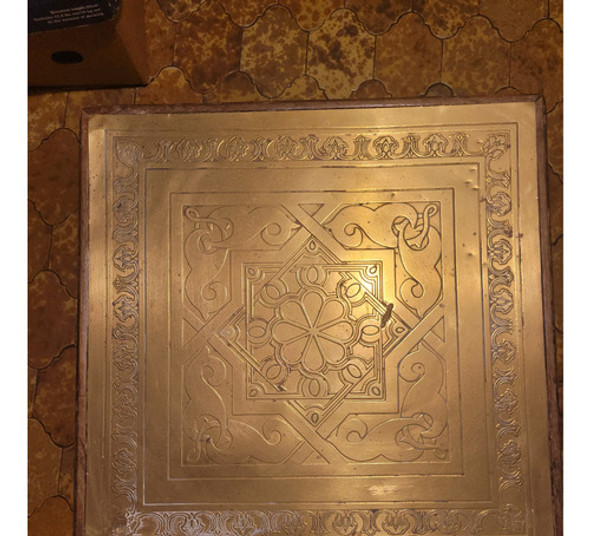 Mesa Ratona De Arrimé Antigua De Bronce Y Madera Torneada 0