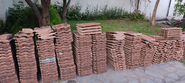 Lote De Tejas Usadas 1 Lote De Tejas Usadas 1