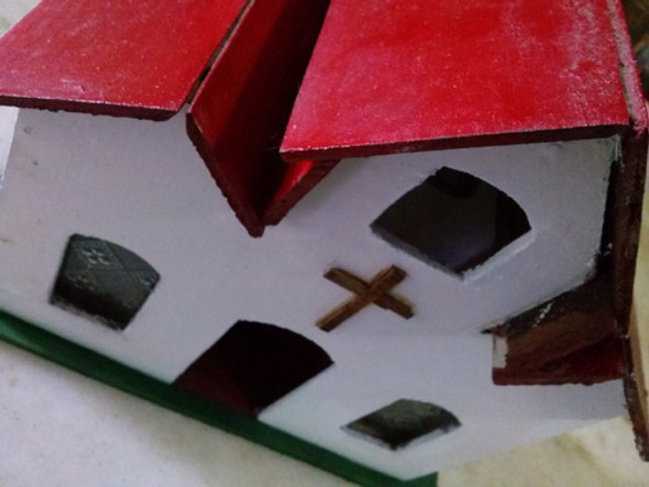 Antiguo Juguete Capilla 1