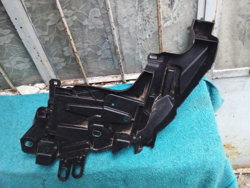Soporte De Farol Delantero Derecho De Renault Megane 3 0