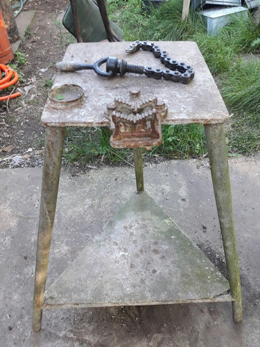 Banco Y Morsa A Cadena Para Caños. No Se Envía. 0