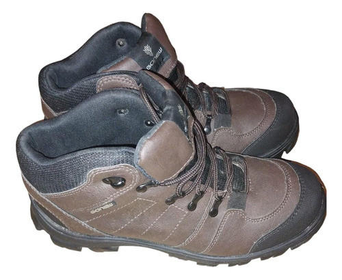 Borcegos Gonew ,tracking, Nieve , Montaña Únicos En El Sitio 0