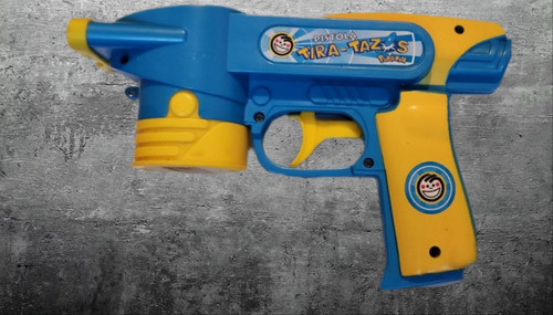 Pistola Tira Tazos Pokémon 1