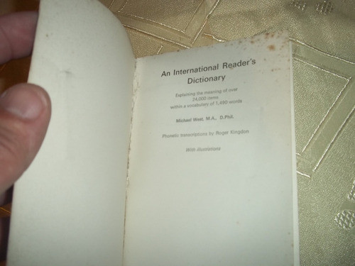 An International Reader´s Dictionary - Michael West 1