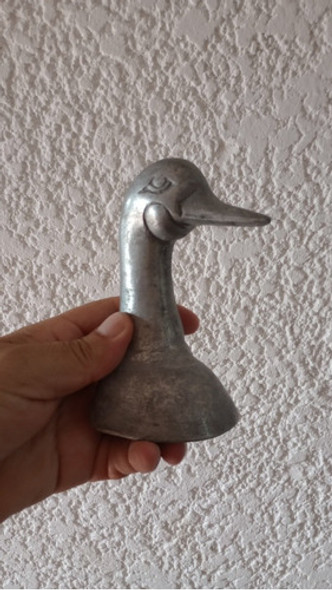 Topé De Puerta Antigüo Pato En Metal 1