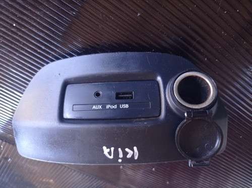 Entrada Usb Porta Cinzeiro Kia Soul 2010 - Original 0