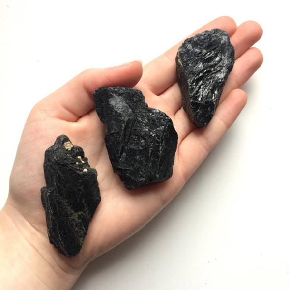 Piedra Preciosa Energetica Turmalina Negra En Bruto Grande 0