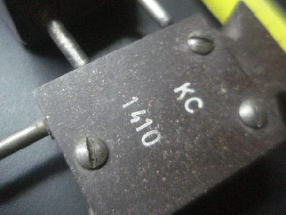 Cristal Piezoelectrico De Cuarzo 465  Khz  Grande 1