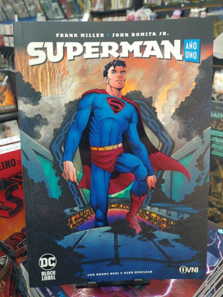 Dc Black Label - Superman: Año Uno. Ovni Press 1 Dc Black Label - Superman: Año Uno. Ovni Press 1