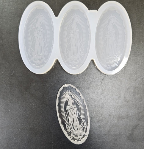 Molde Silicona Virgen Guadalupe 7x3cm 3 Cavidades Llaveros 1