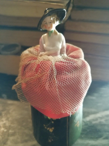 Munequita Muy Antigua De Coleccion 1