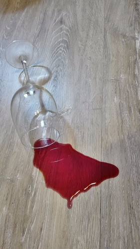 Piso Spc Sitema Click De Alta Resistencia Impermeable De 5mm 0