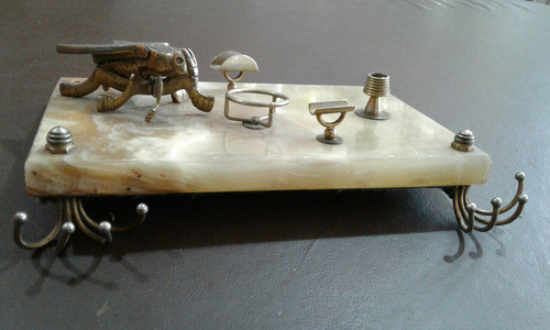 Antiguo Adorno Mosca Bronce Macizo Base Marmol 1