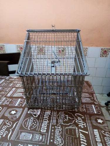 Jaula Para Mascotas Reforzada Usada 1