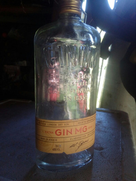 Botella Vidrio Vintage Gim Mg Decoracion Coleccion 0