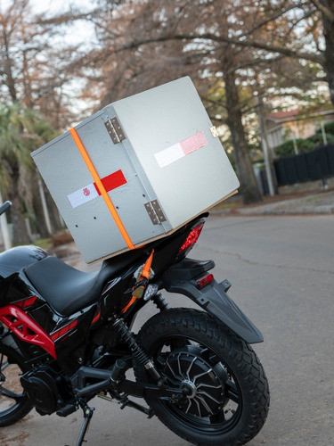 Cajon Delivery En Fibra De Vidrio Para Moto 0