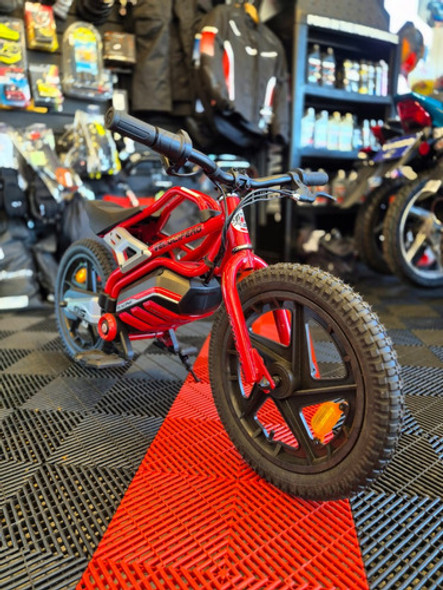 Bici De Balanceo Velocifero Baby Jump Eléctrica Financiada 0 Bici De Balanceo Velocifero Baby Jump Eléctrica Financiada 0