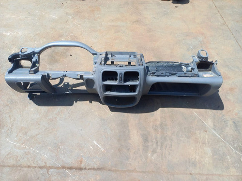 Painel Tabelie Renault Clio 00/05 0