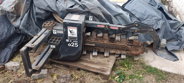 Zanjador Marca Bradco Para Minicargadora 1