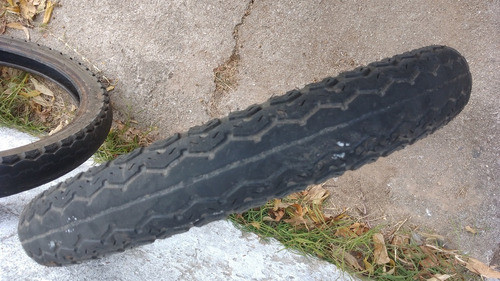 Cubierta Delantera Duro- 70/90/17 1