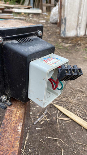 Transformador Eléctrico 0