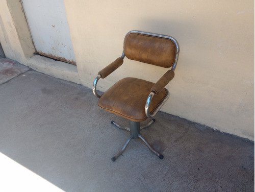 Sillon De Caño Cromado. Giratorio. (para Chicos). 1