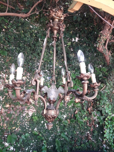 Una Espectacular Araña En Bronce Macizo Tallado De 7 Luces 0